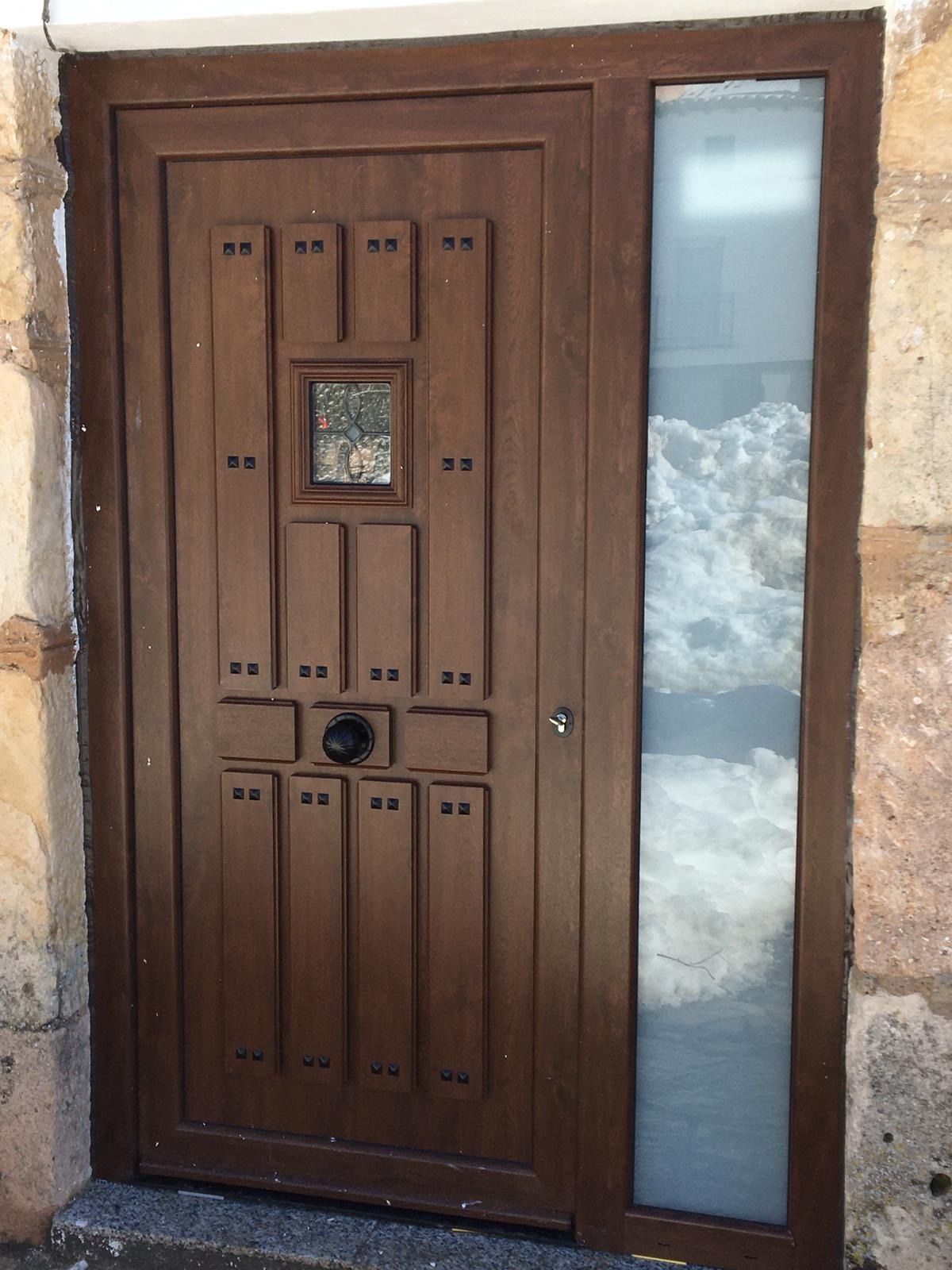 Puertas de Aluminio y PVC en Cabanillas del Campo